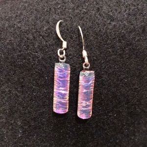 Gorgeous pink sparkle earrings.